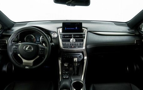 Lexus NX I, 2017 год, 3 122 000 рублей, 7 фотография