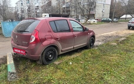 Renault Sandero I, 2011 год, 480 000 рублей, 2 фотография
