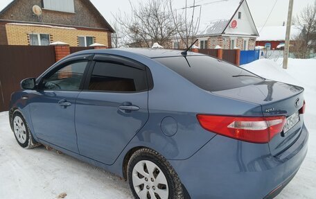 KIA Rio III рестайлинг, 2013 год, 920 000 рублей, 3 фотография
