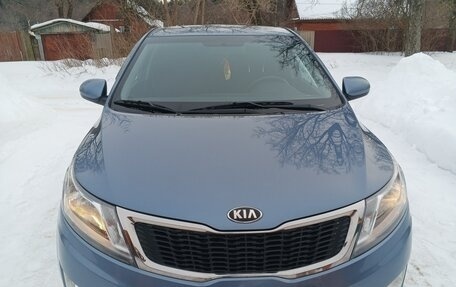 KIA Rio III рестайлинг, 2013 год, 920 000 рублей, 2 фотография