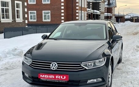 Volkswagen Passat B8 рестайлинг, 2016 год, 1 620 000 рублей, 12 фотография