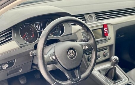 Volkswagen Passat B8 рестайлинг, 2016 год, 1 620 000 рублей, 15 фотография
