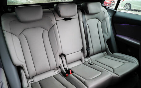 Audi Q8 I, 2019 год, 7 499 000 рублей, 30 фотография