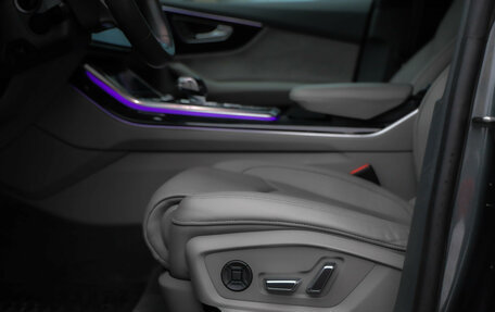 Audi Q8 I, 2019 год, 7 499 000 рублей, 27 фотография