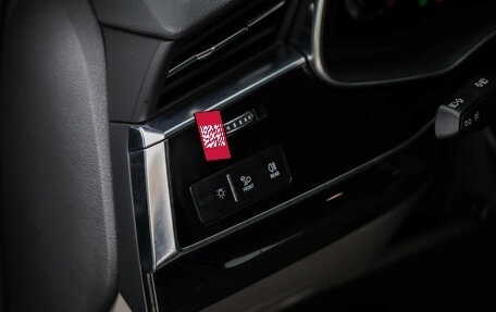 Audi Q8 I, 2019 год, 7 499 000 рублей, 23 фотография