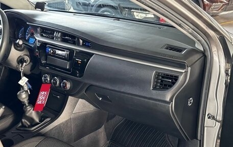 Toyota Corolla, 2013 год, 1 399 000 рублей, 27 фотография