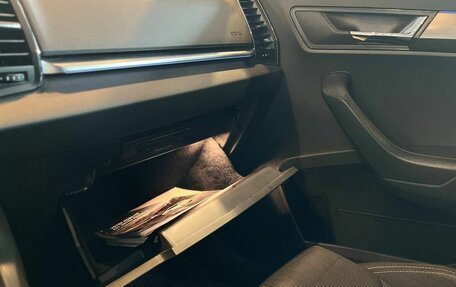 Skoda Karoq I, 2018 год, 1 990 000 рублей, 30 фотография