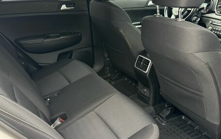 KIA Sportage IV рестайлинг, 2019 год, 1 890 000 рублей, 17 фотография