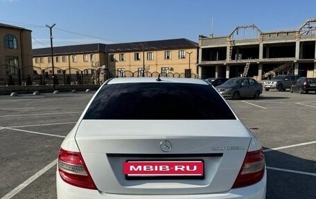 Mercedes-Benz C-Класс, 2008 год, 1 100 000 рублей, 4 фотография