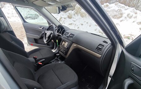 Skoda Yeti I рестайлинг, 2014 год, 1 100 000 рублей, 10 фотография