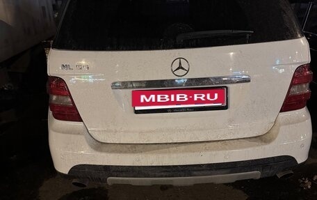 Mercedes-Benz M-Класс, 2005 год, 1 230 000 рублей, 2 фотография