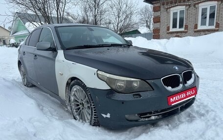 BMW 5 серия, 2004 год, 480 000 рублей, 3 фотография