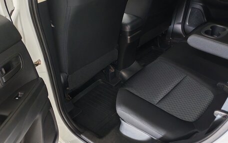 Mitsubishi Outlander III рестайлинг 3, 2015 год, 1 375 000 рублей, 9 фотография