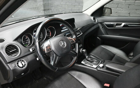 Mercedes-Benz C-Класс, 2013 год, 1 750 000 рублей, 16 фотография