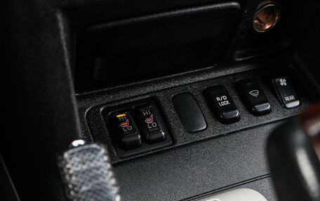 Mitsubishi Pajero III рестайлинг, 2005 год, 895 000 рублей, 20 фотография