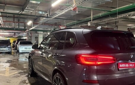 BMW X5, 2019 год, 5 600 000 рублей, 1 фотография