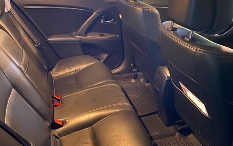 Toyota Avensis III рестайлинг, 2011 год, 960 000 рублей, 11 фотография