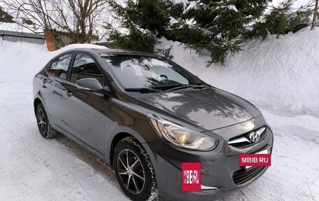 Hyundai Solaris II рестайлинг, 2012 год, 915 000 рублей, 2 фотография