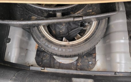 Hyundai Solaris II рестайлинг, 2012 год, 915 000 рублей, 33 фотография