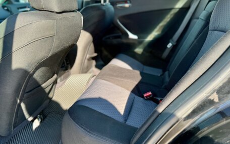 Lexus IS II рестайлинг 2, 2007 год, 1 150 000 рублей, 14 фотография