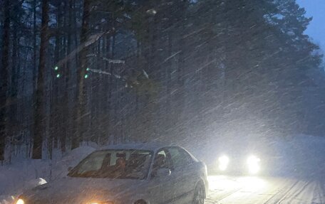 Subaru Legacy III, 2000 год, 350 000 рублей, 7 фотография