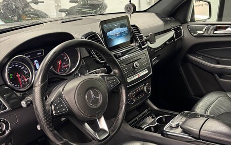 Mercedes-Benz GLS, 2017 год, 4 200 000 рублей, 13 фотография