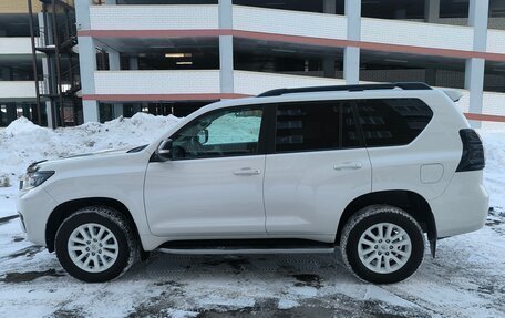 Toyota Land Cruiser Prado 150 рестайлинг 2, 2020 год, 5 100 000 рублей, 8 фотография
