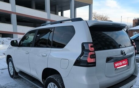 Toyota Land Cruiser Prado 150 рестайлинг 2, 2020 год, 5 100 000 рублей, 13 фотография