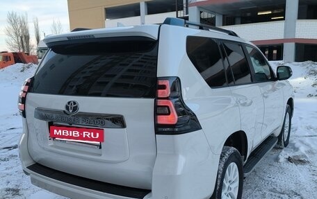 Toyota Land Cruiser Prado 150 рестайлинг 2, 2020 год, 5 100 000 рублей, 14 фотография