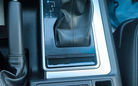 Toyota Land Cruiser Prado 150 рестайлинг 2, 2020 год, 5 100 000 рублей, 20 фотография