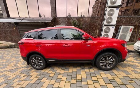 Geely Atlas, 2022 год, 1 850 000 рублей, 4 фотография