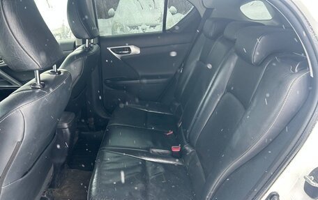 Lexus CT I рестайлинг, 2011 год, 1 035 000 рублей, 12 фотография