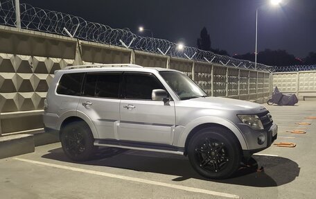 Mitsubishi Pajero IV, 2007 год, 1 600 000 рублей, 13 фотография