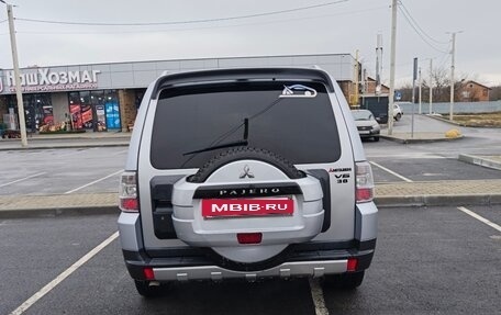 Mitsubishi Pajero IV, 2007 год, 1 600 000 рублей, 5 фотография