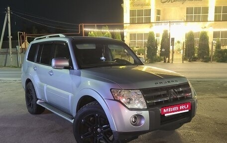 Mitsubishi Pajero IV, 2007 год, 1 600 000 рублей, 12 фотография