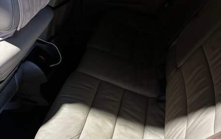 Audi A6, 2001 год, 800 000 рублей, 11 фотография