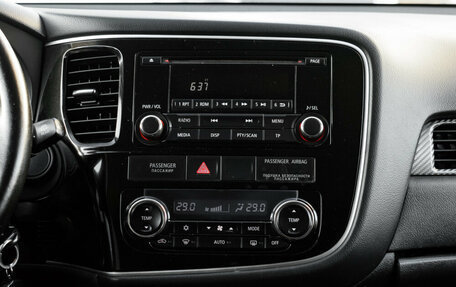 Mitsubishi Outlander III рестайлинг 3, 2012 год, 1 200 000 рублей, 16 фотография