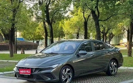 Hyundai Elantra, 2022 год, 1 300 000 рублей, 1 фотография