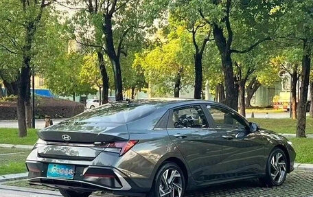 Hyundai Elantra, 2022 год, 1 300 000 рублей, 4 фотография