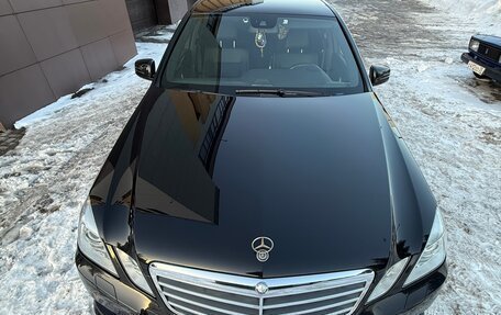 Mercedes-Benz E-Класс, 2010 год, 1 950 000 рублей, 4 фотография