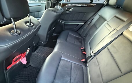 Mercedes-Benz E-Класс, 2010 год, 1 950 000 рублей, 8 фотография