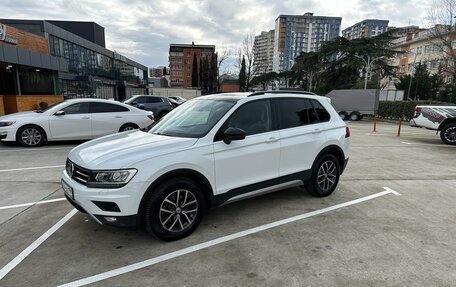 Volkswagen Tiguan II, 2019 год, 3 100 000 рублей, 1 фотография