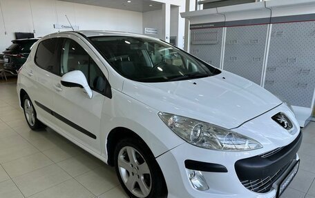Peugeot 308 II, 2010 год, 559 900 рублей, 1 фотография