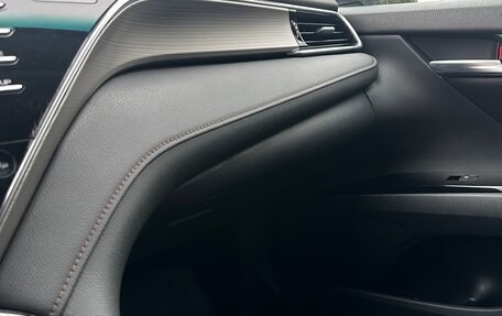 Toyota Camry, 2020 год, 2 420 000 рублей, 19 фотография