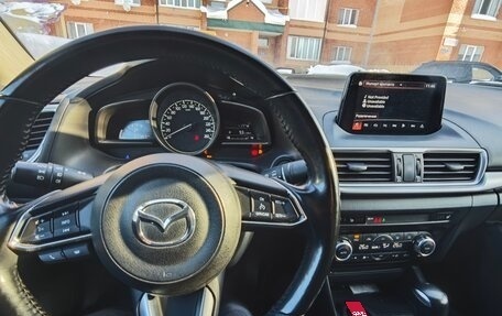 Mazda 3, 2017 год, 1 700 000 рублей, 10 фотография
