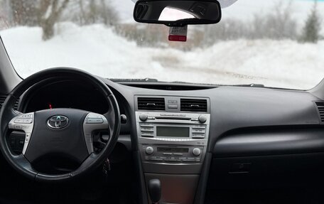 Toyota Camry, 2010 год, 1 220 000 рублей, 4 фотография