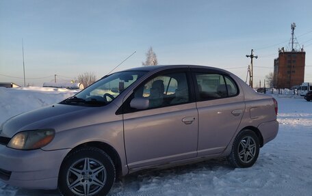 Toyota Platz, 2001 год, 415 000 рублей, 11 фотография