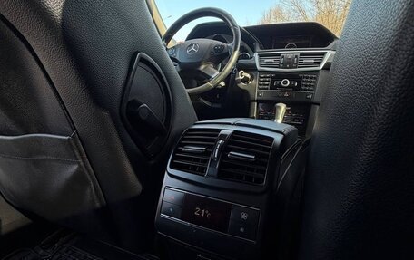 Mercedes-Benz E-Класс, 2010 год, 1 700 000 рублей, 11 фотография