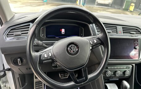 Volkswagen Tiguan II, 2019 год, 3 100 000 рублей, 9 фотография