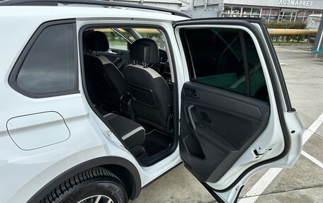 Volkswagen Tiguan II, 2019 год, 3 100 000 рублей, 20 фотография